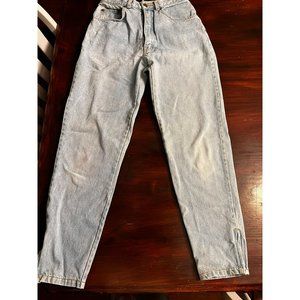 Vintage Rue Royal Stone Washed Jeans with Zippers At Ankles